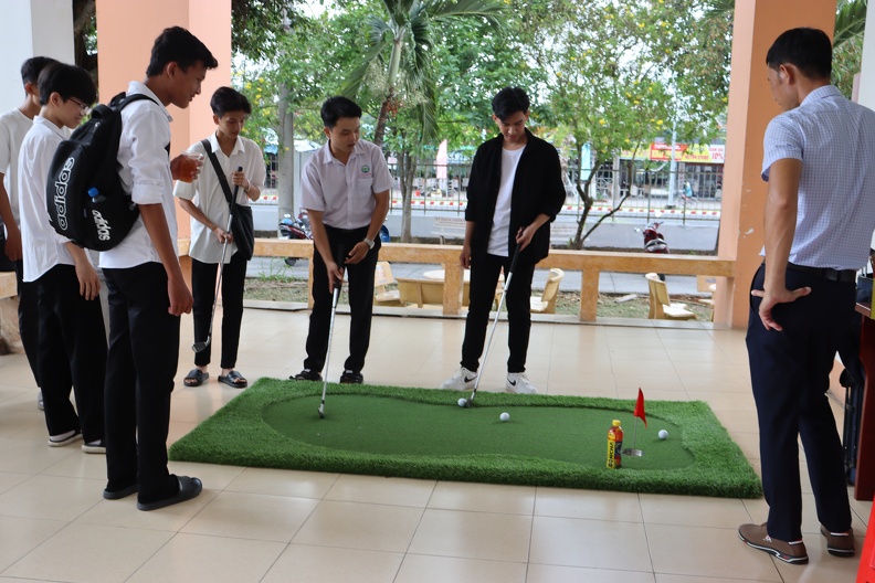 hsTHPTthamquang (184).JPG